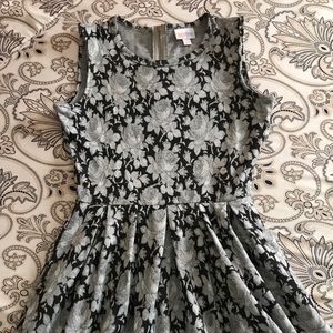 XS LuLaRoe Amelia
